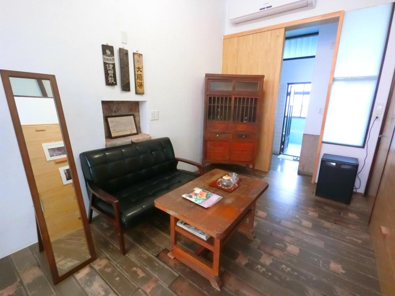 想起天井老宅民宿thinking Homestay Tainan Esterno foto