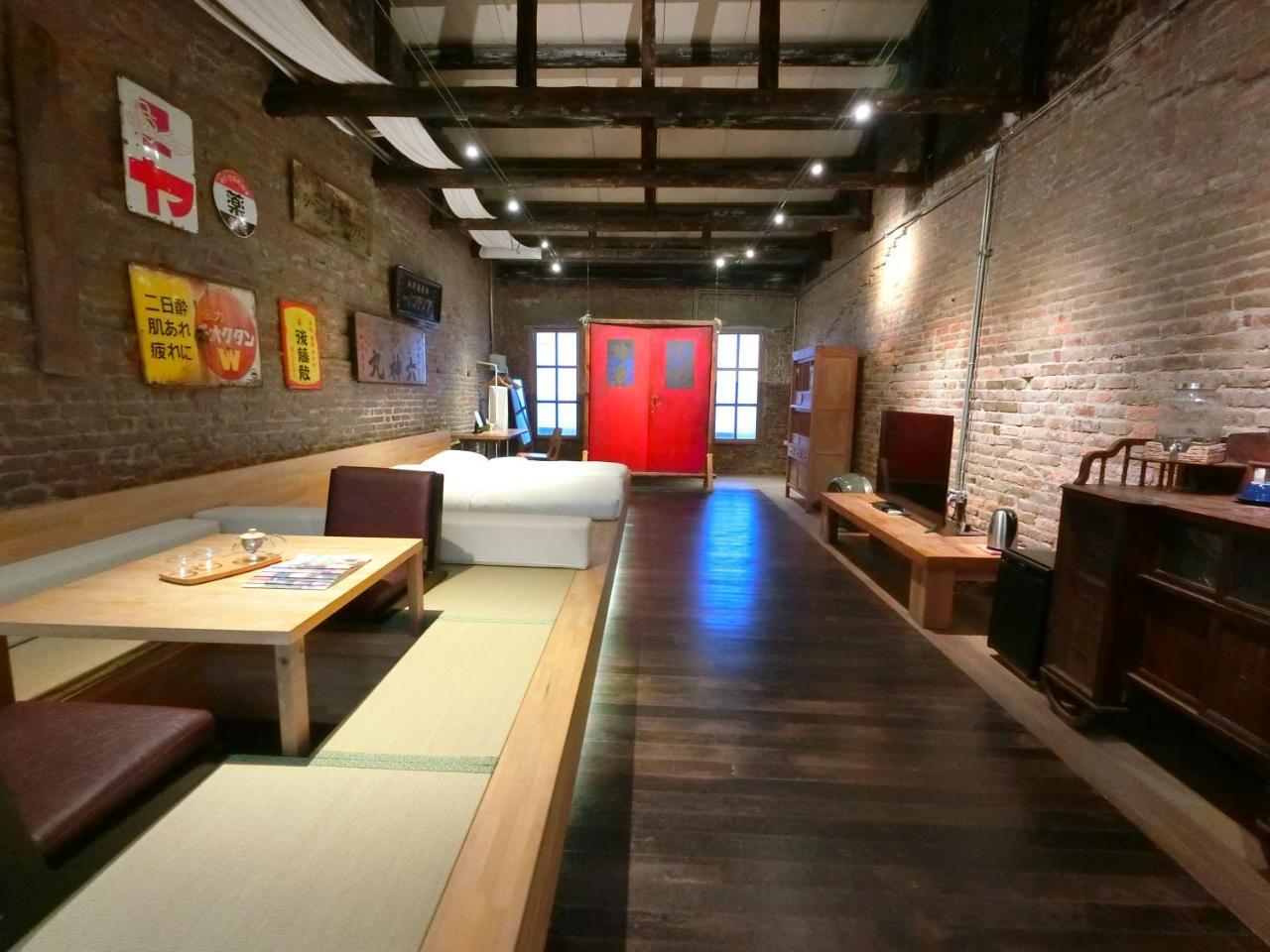 想起天井老宅民宿thinking Homestay Tainan Esterno foto