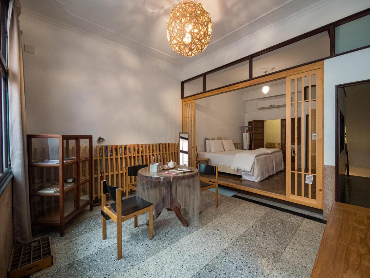 想起天井老宅民宿thinking Homestay Tainan Esterno foto